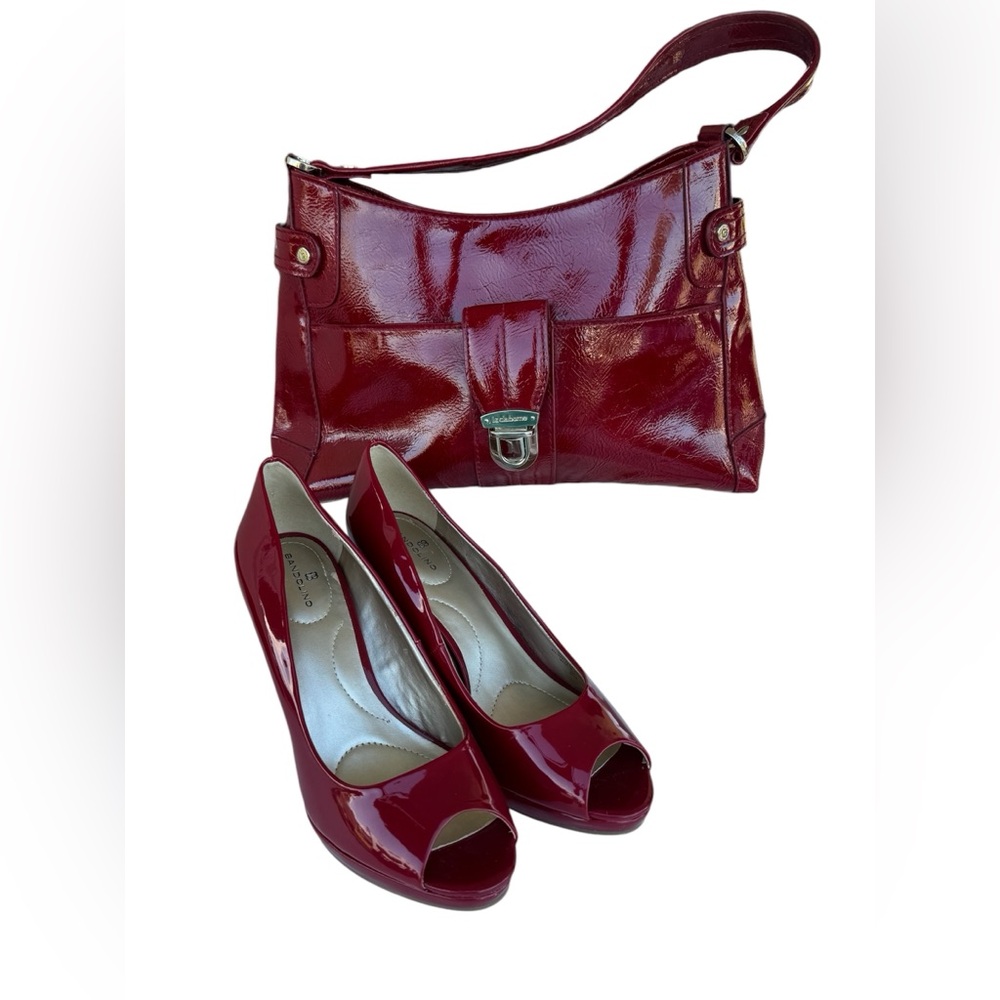 PRICE CUT Liz Claiborne Red Patent leather bag and Bandolino Matching heels. EUC
